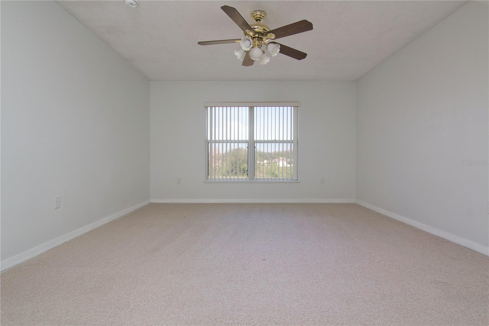 15907 Wilkinson Dr Property Photo 10