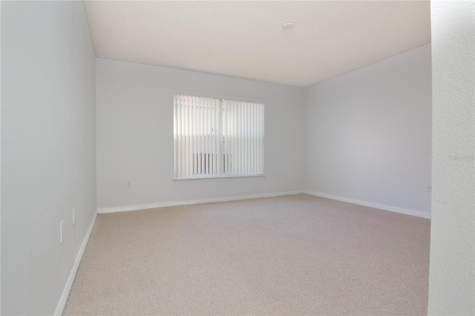15907 Wilkinson Dr Property Photo 16