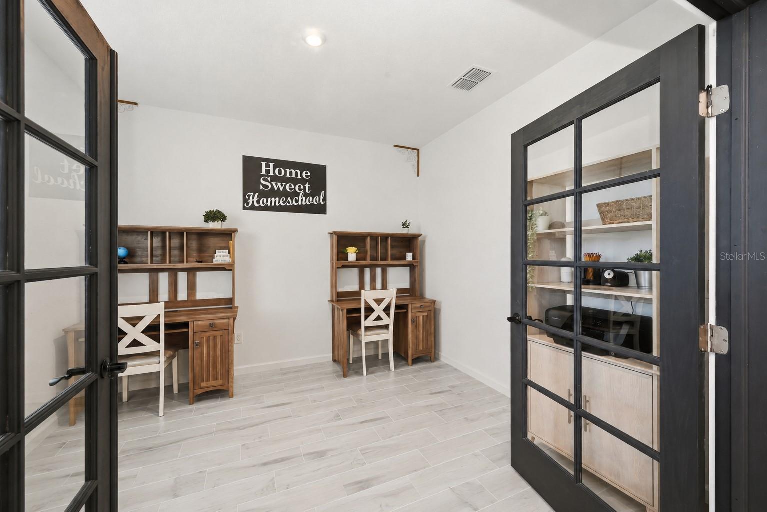 2666 Ginseng Ivy St Property Photo 16