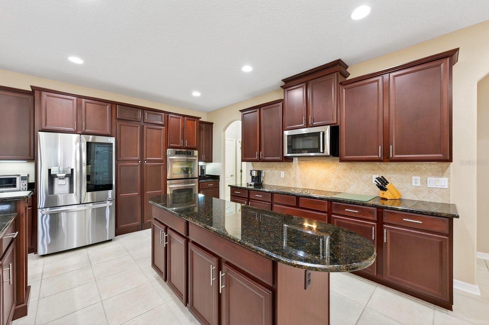 2425 Parkside Meadow Dr Property Photo 10