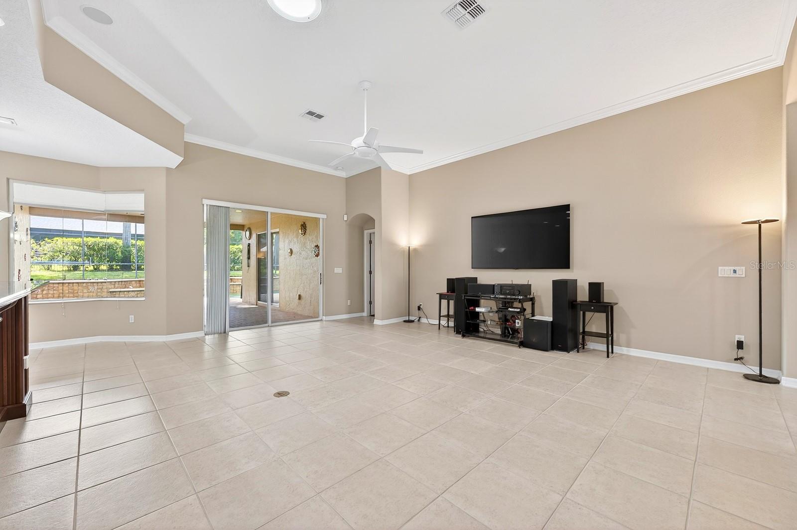 2425 Parkside Meadow Dr Property Photo 39