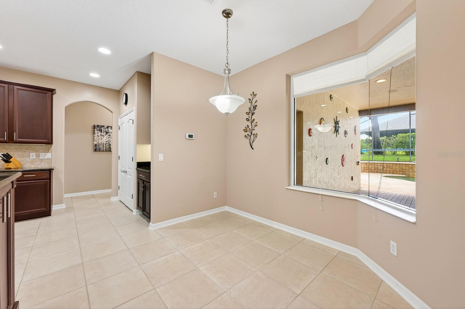 2425 Parkside Meadow Dr Property Photo 41