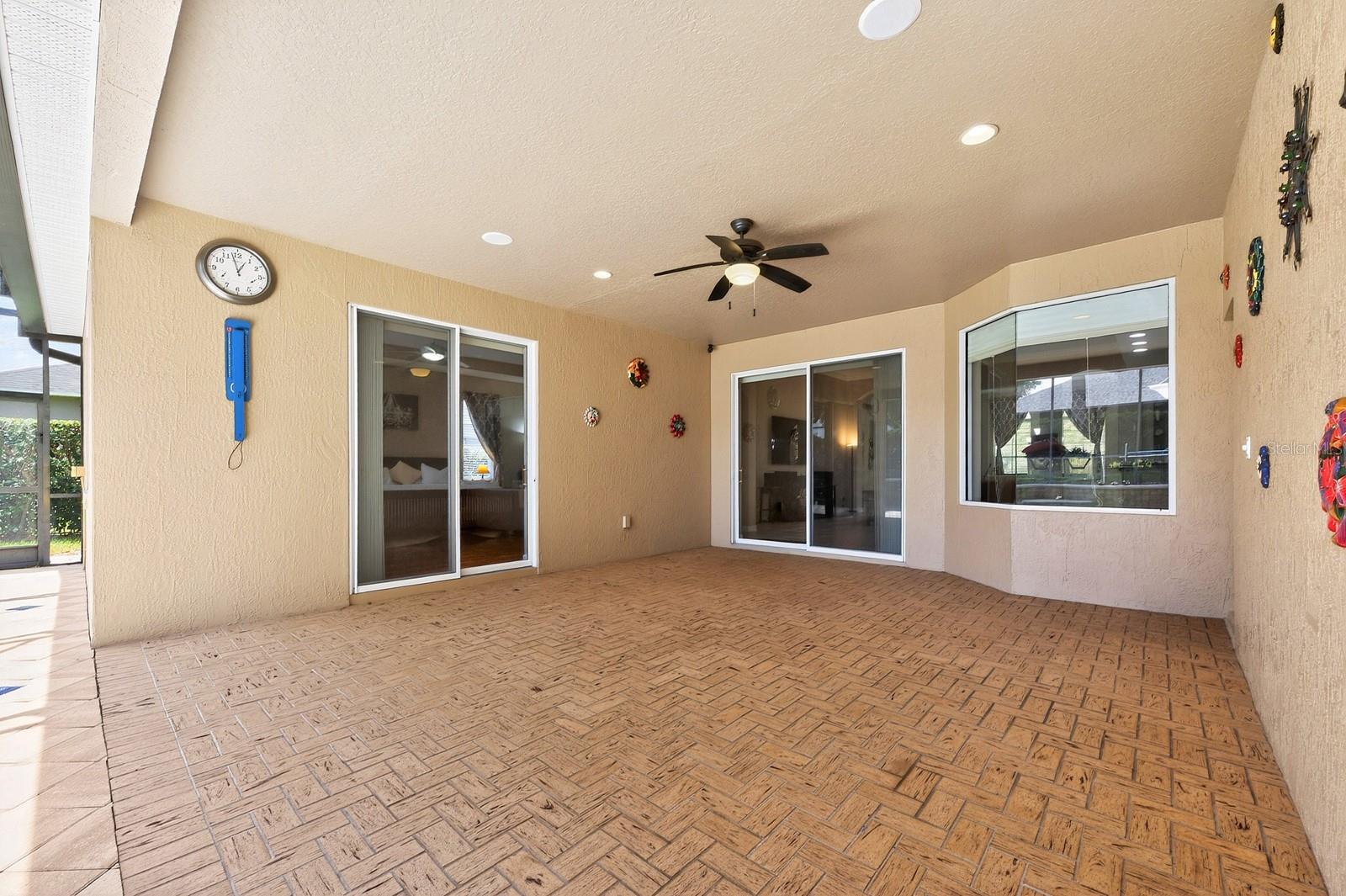 2425 Parkside Meadow Dr Property Photo 47