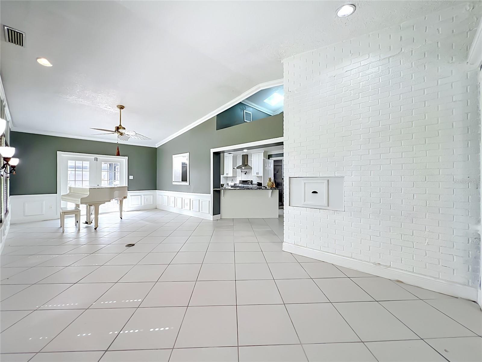3417 Pershing Ave Property Photo 72