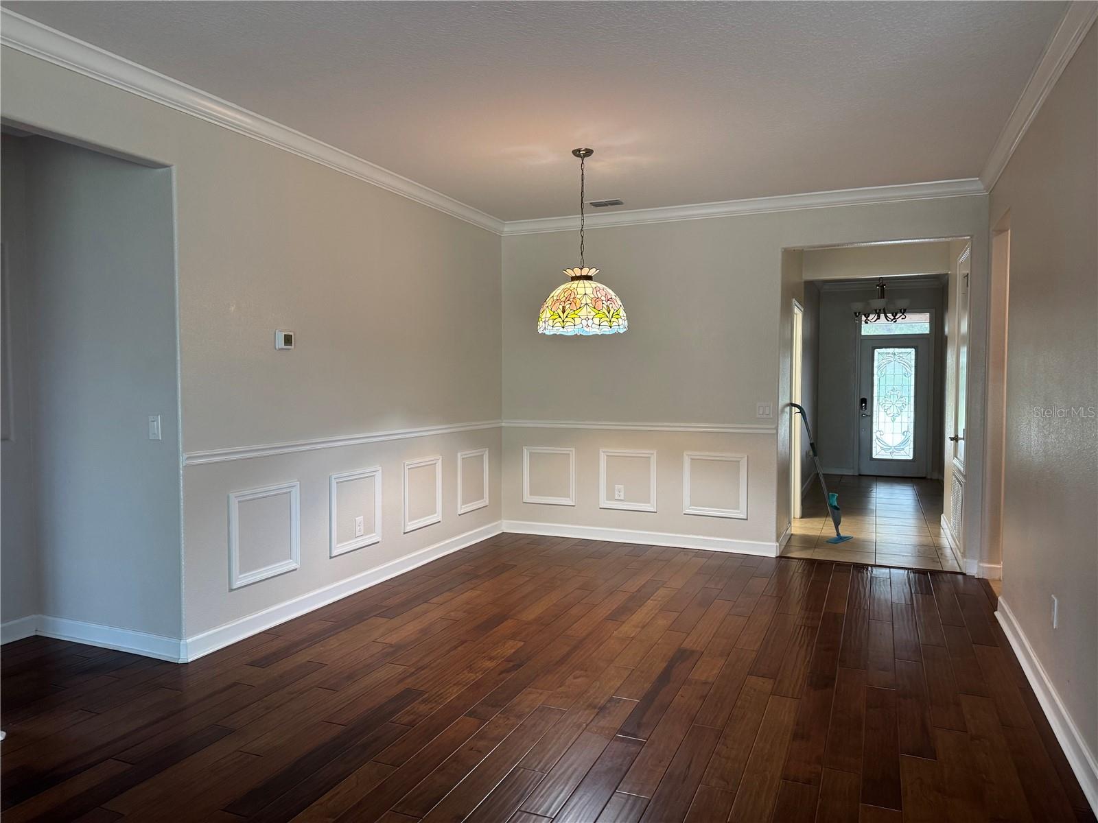 4056 Serena Ln Property Photo 4