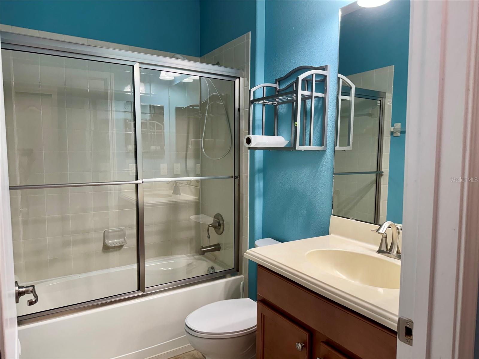4056 Serena Ln Property Photo 12