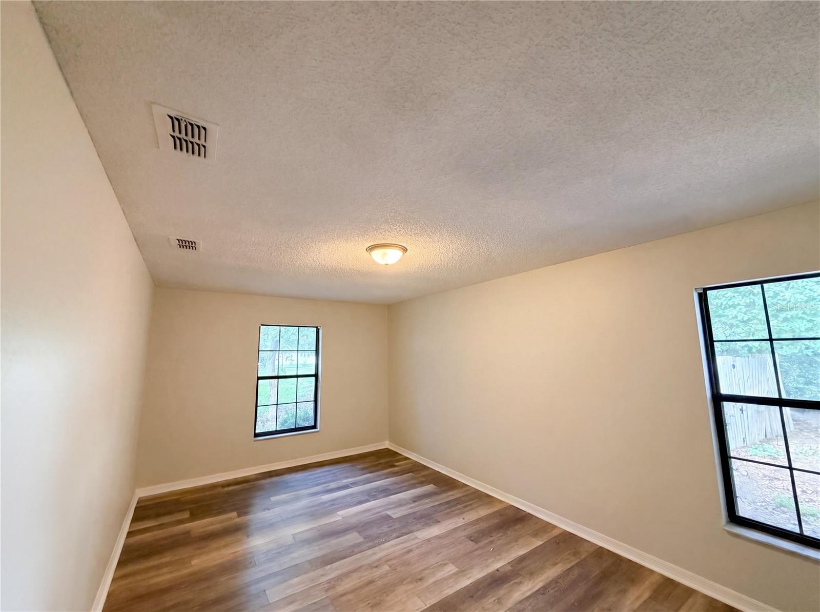 10510 Sw 74th Ct Property Photo 6
