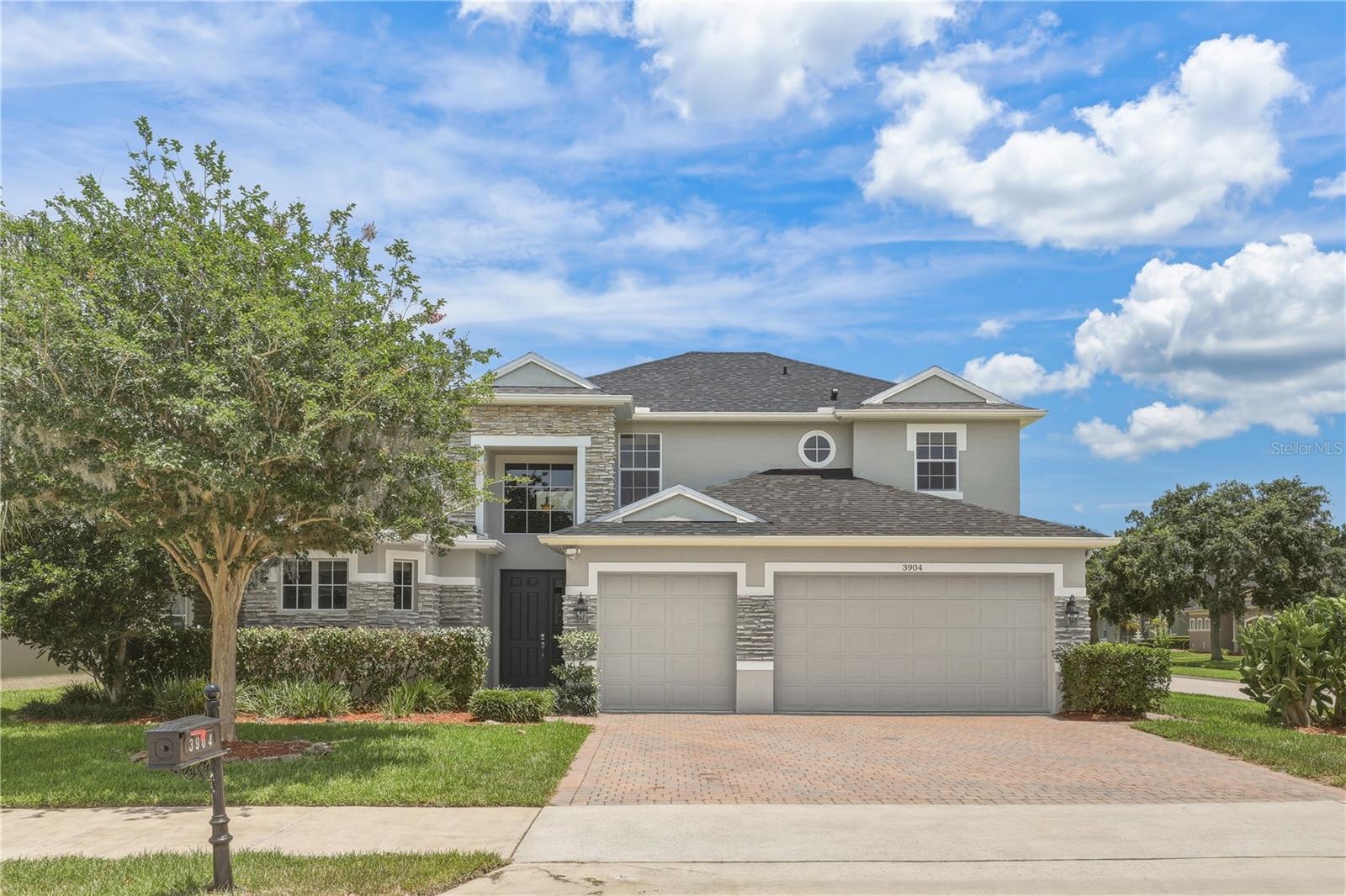 3904 Heirloom Rose Pl Property Photo 1