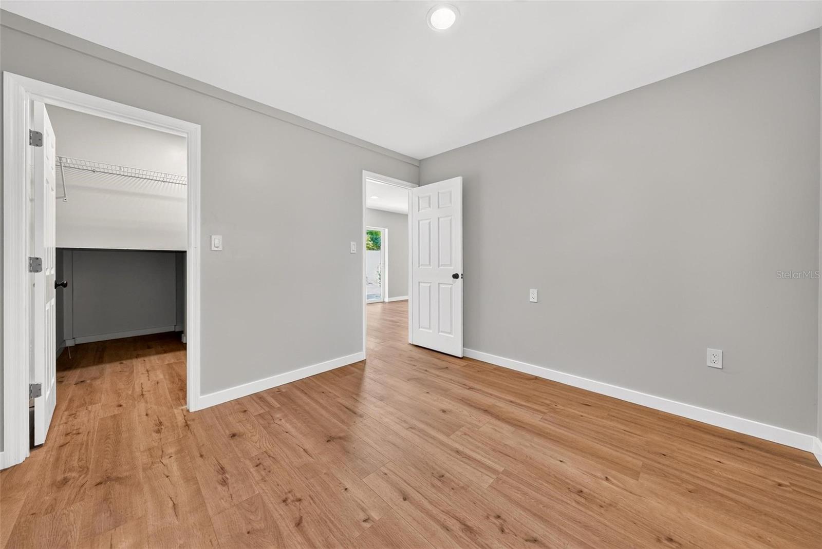 1099 Grove Ave Property Photo 53