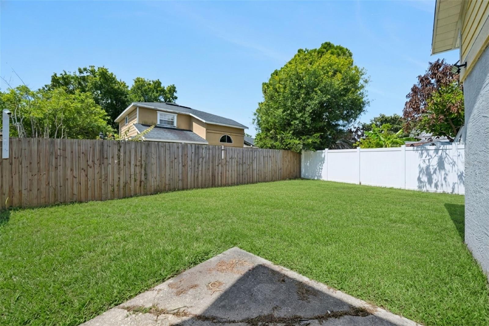 622 Colorado Woods Ct Property Photo 33