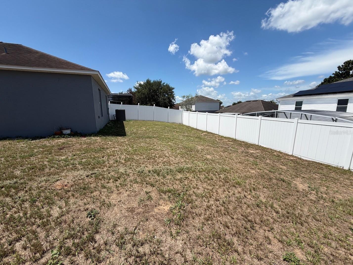 135 Vervain Ave Property Photo 28