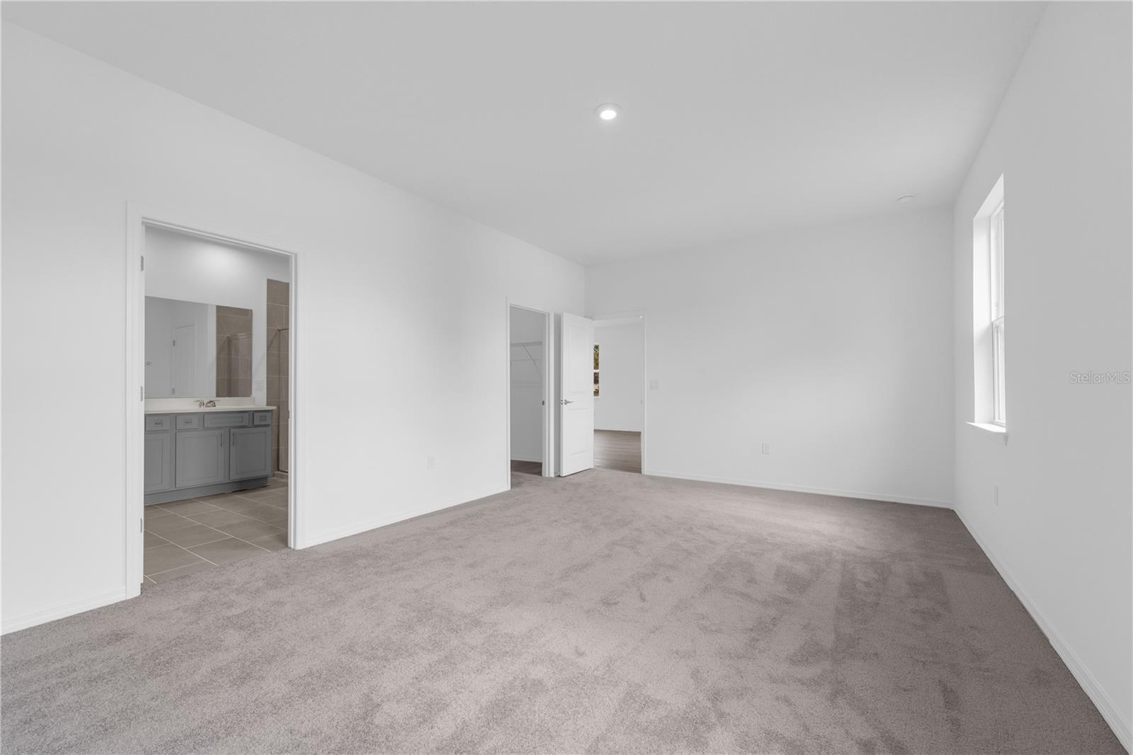 1012 Banff Dr Ne Property Photo 23