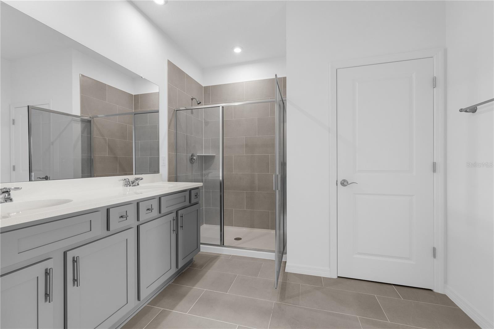 1012 Banff Dr Ne Property Photo 25