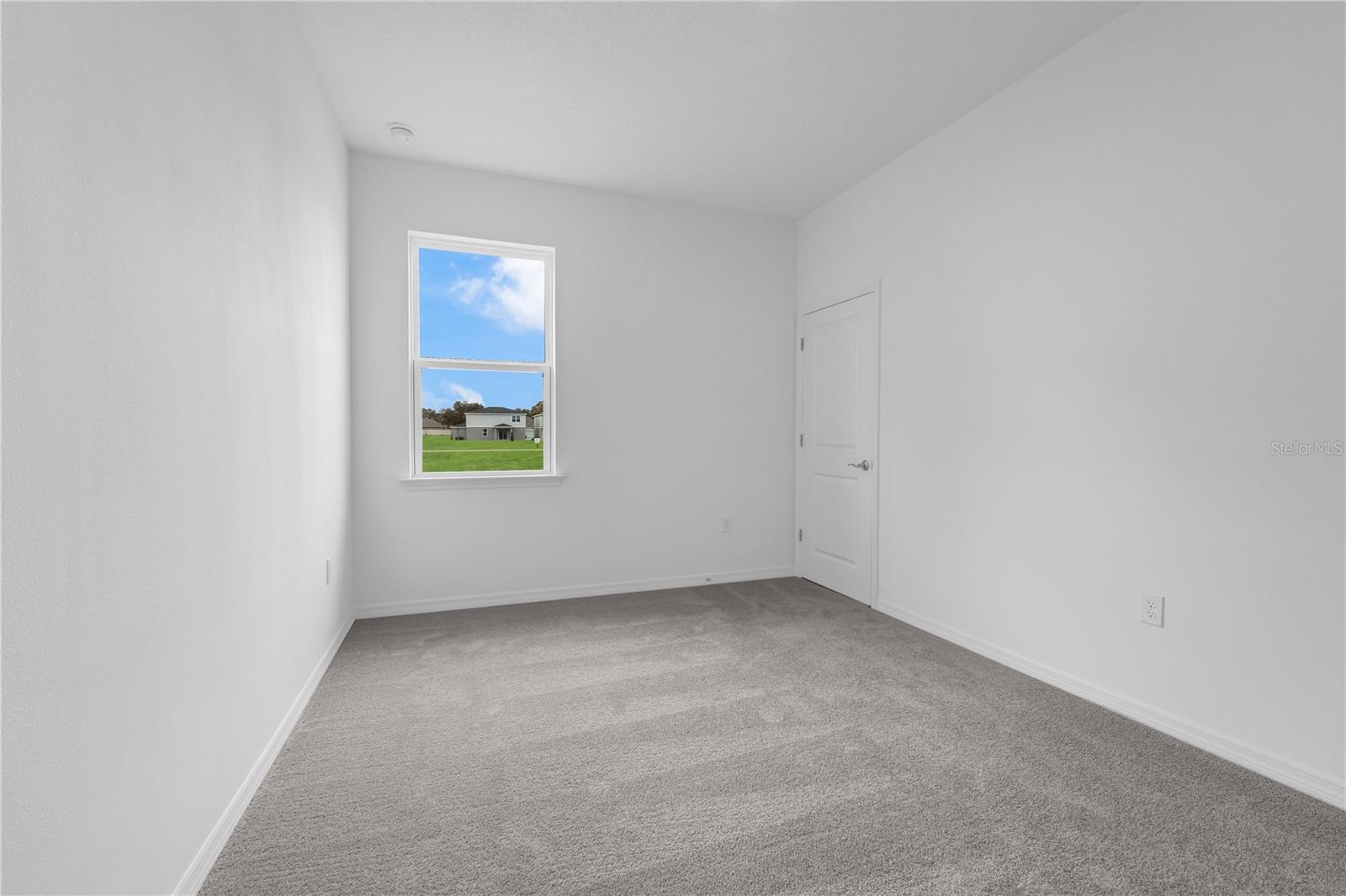 1012 Banff Dr Ne Property Photo 33