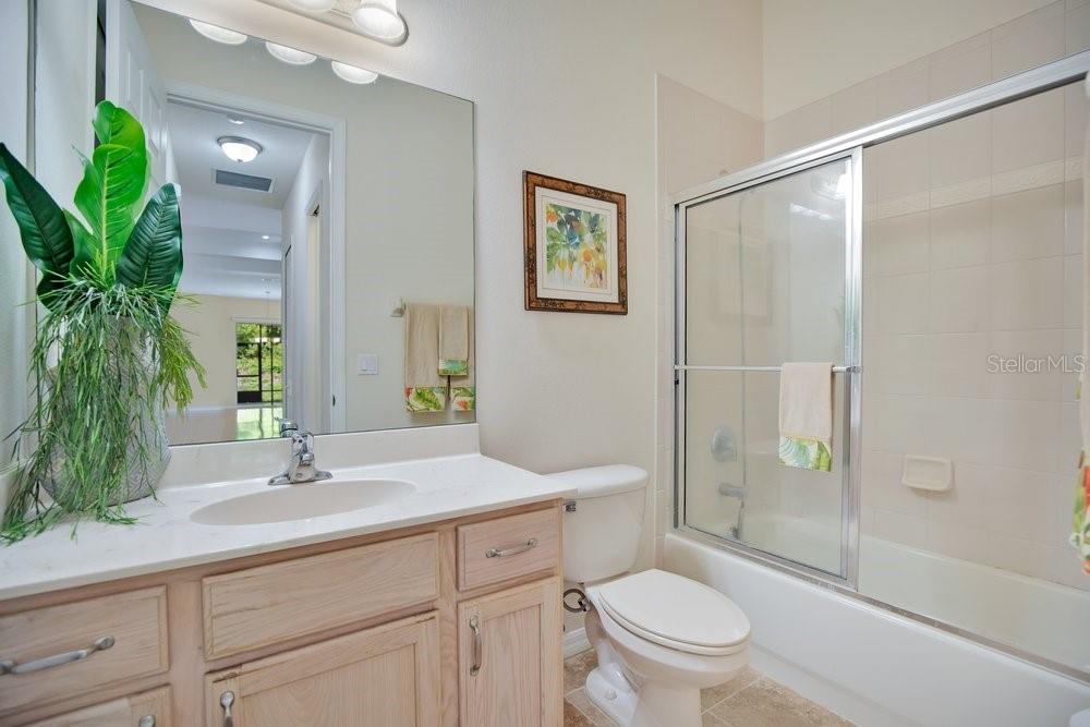 534 Newhall Ln Property Photo 26