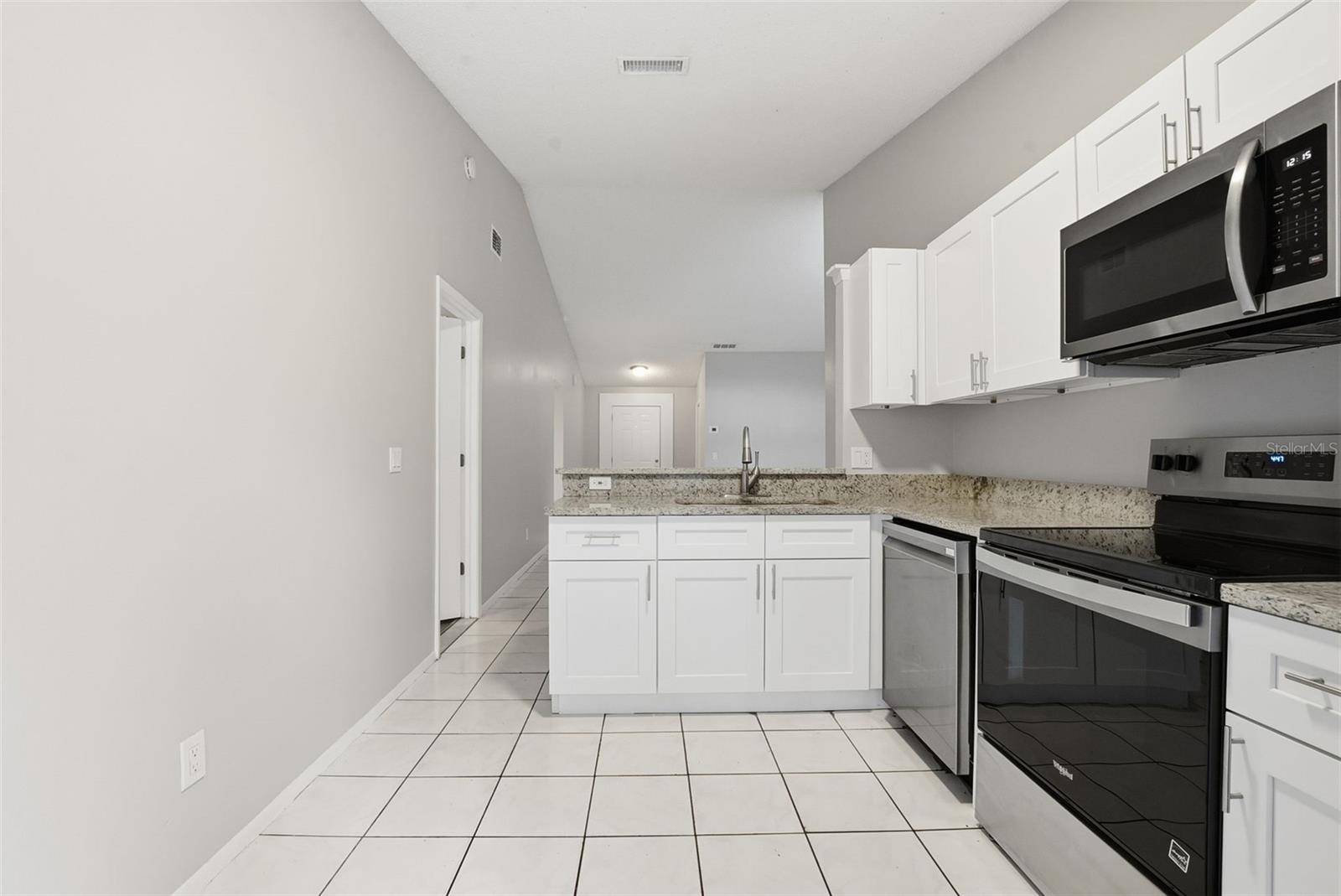 1183 Pin Oak Dr Property Photo 13