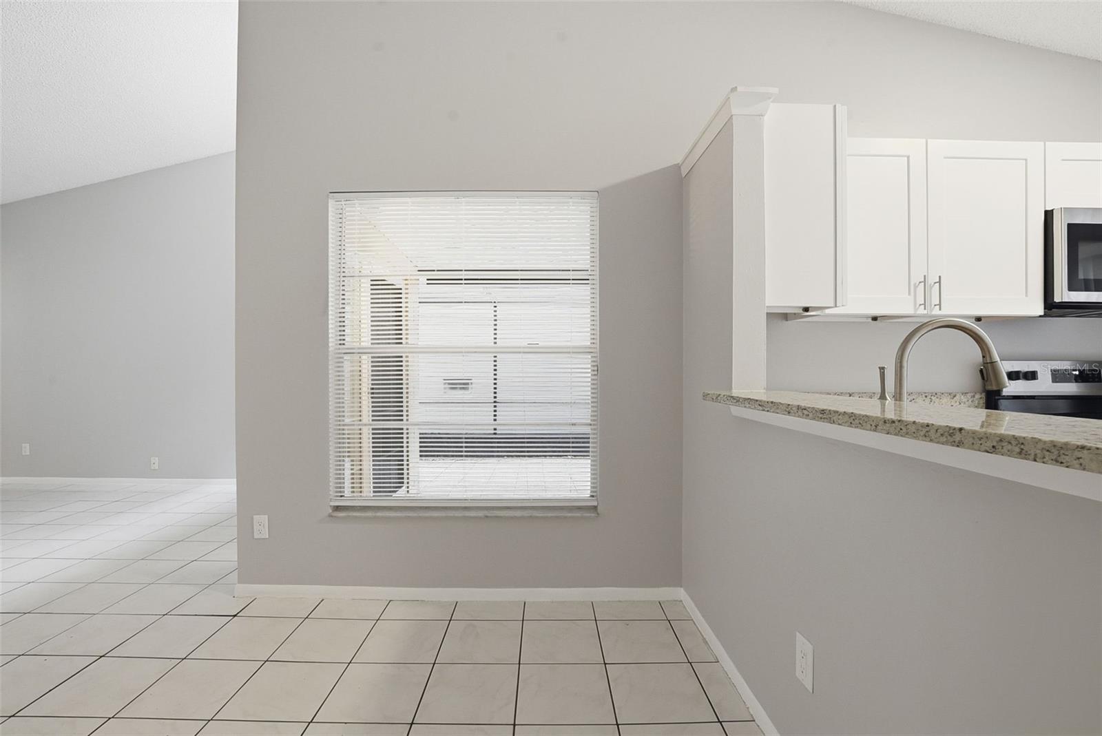 1183 Pin Oak Dr Property Photo 14