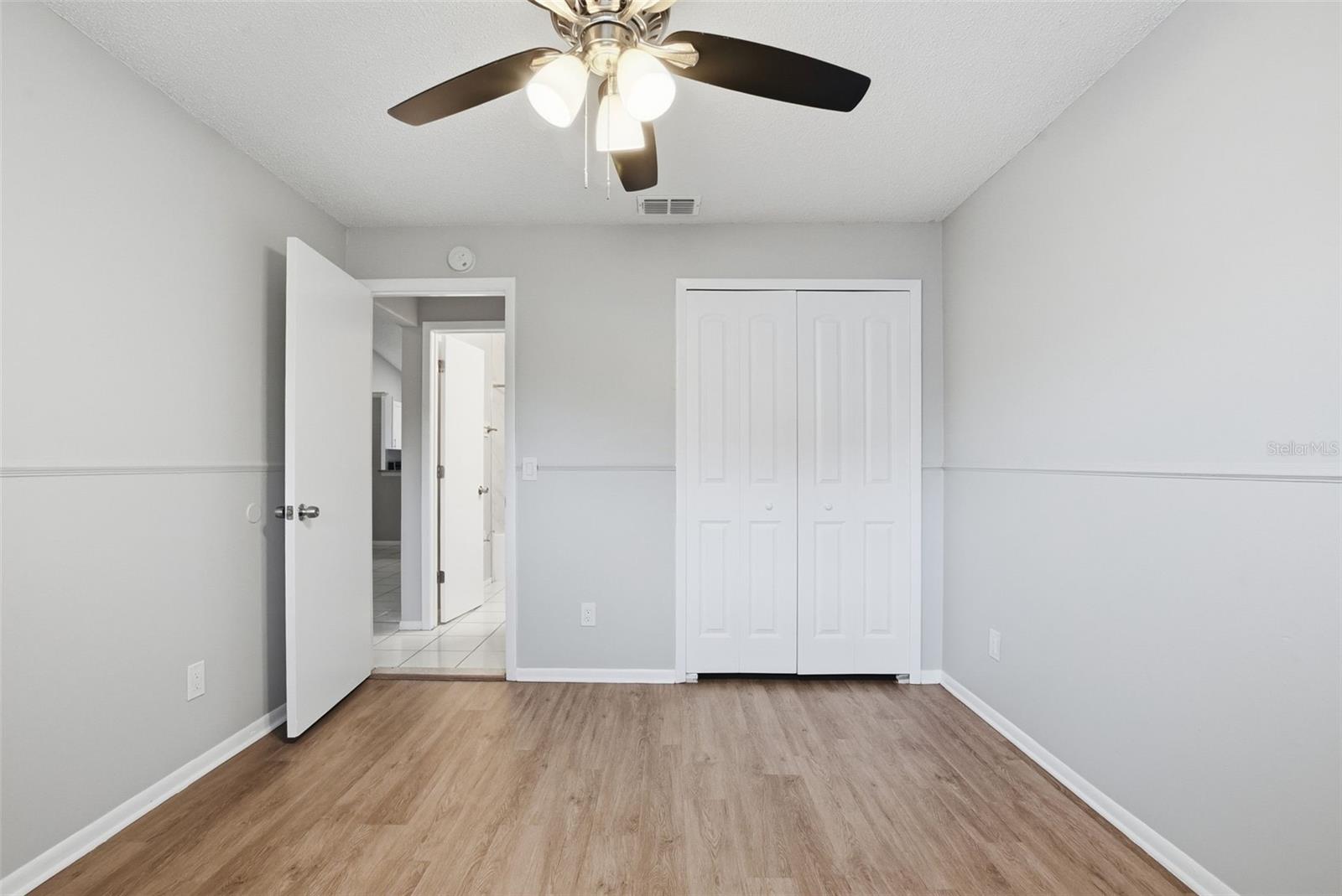 1183 Pin Oak Dr Property Photo 18