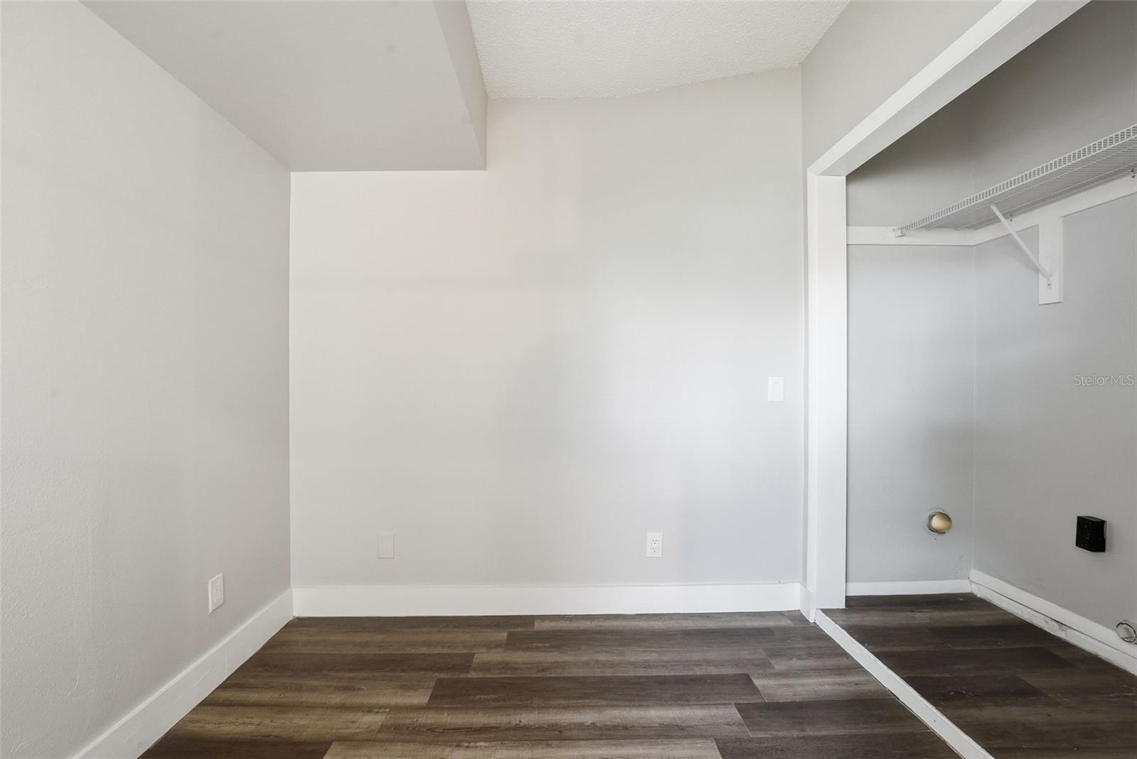 1183 Pin Oak Dr Property Photo 19