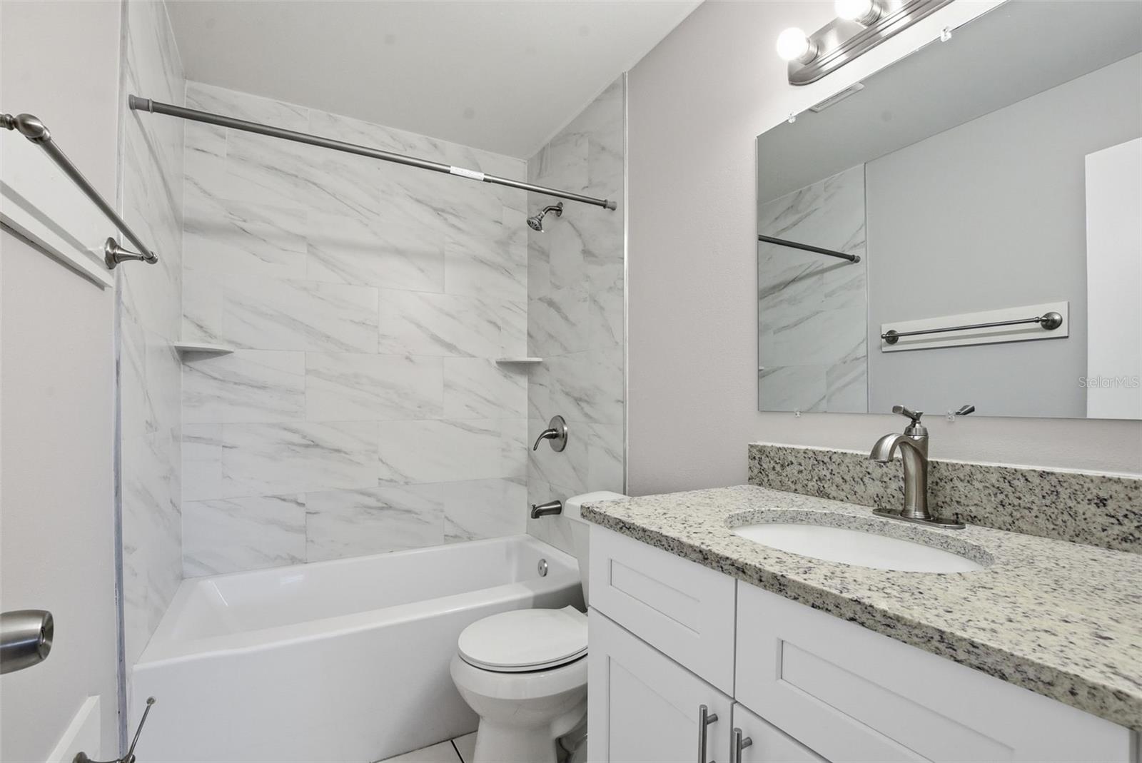 1183 Pin Oak Dr Property Photo 21