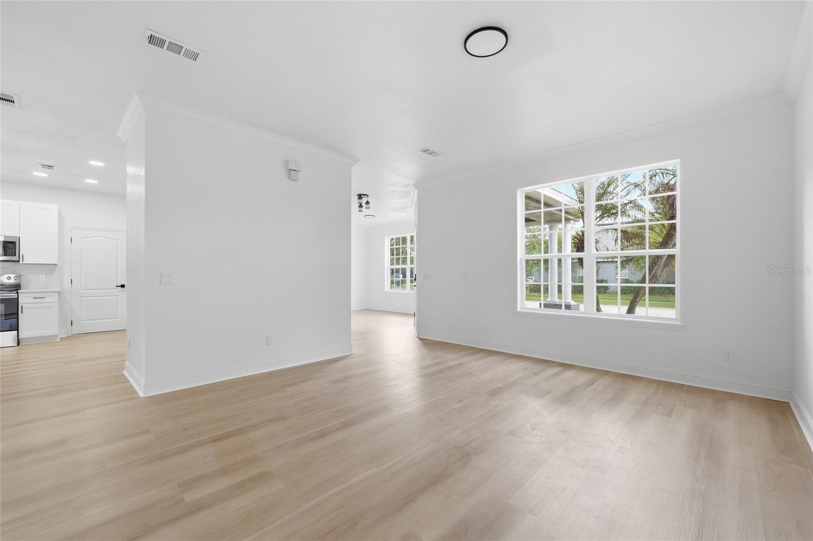 2124 Continental St Property Photo 14