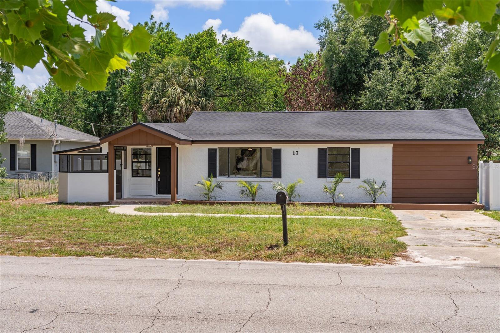 17 Palmira Rd Property Photo 2