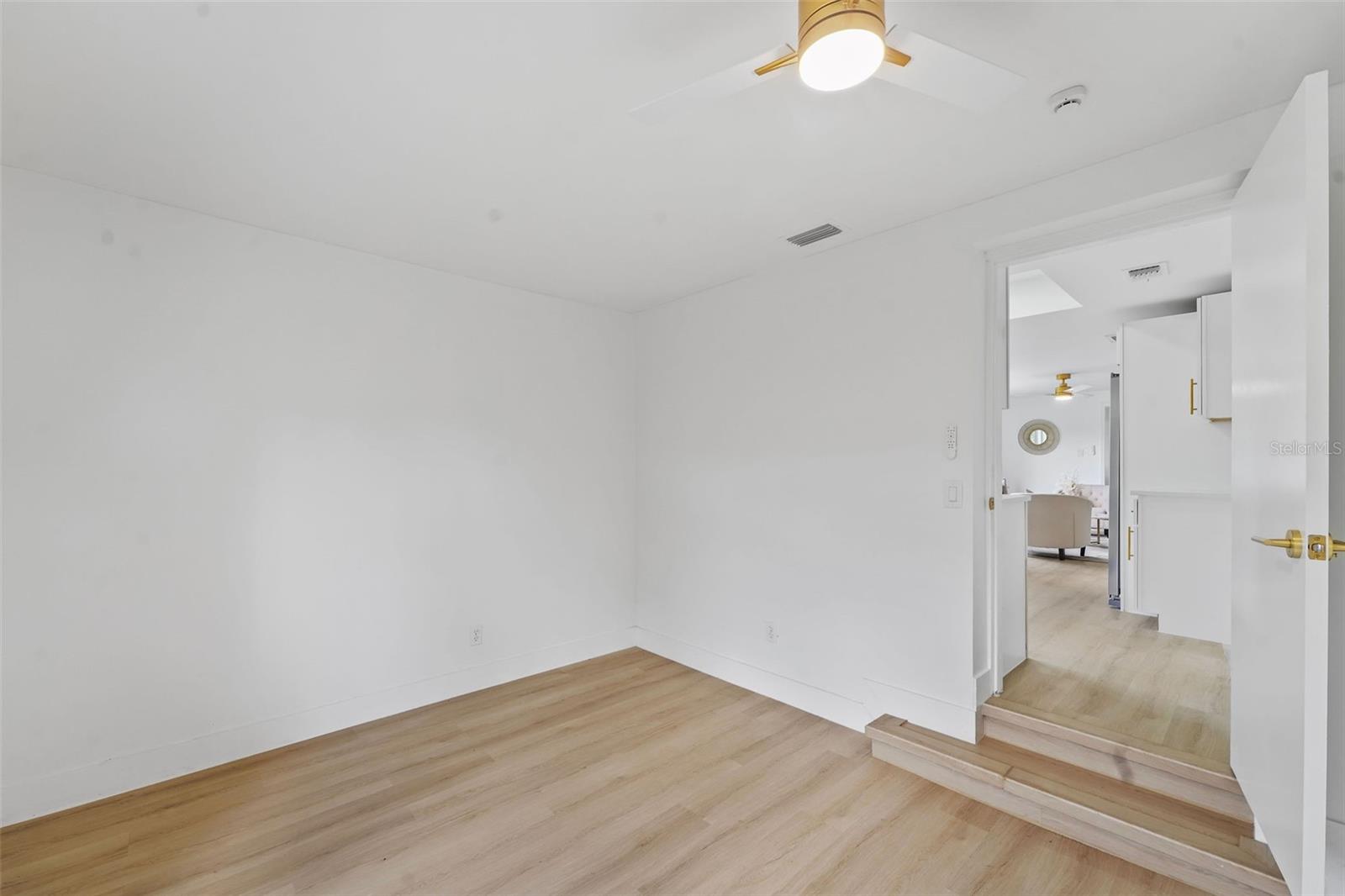 17 Palmira Rd Property Photo 16