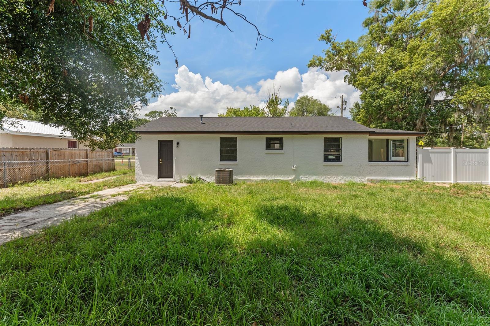 17 Palmira Rd Property Photo 27