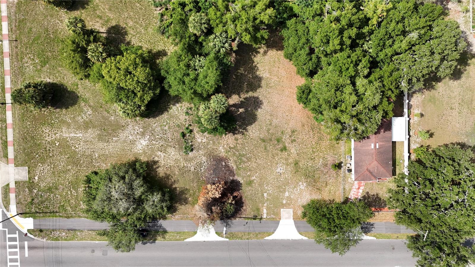41 E Michael Gladden Blvd Property Photo 1