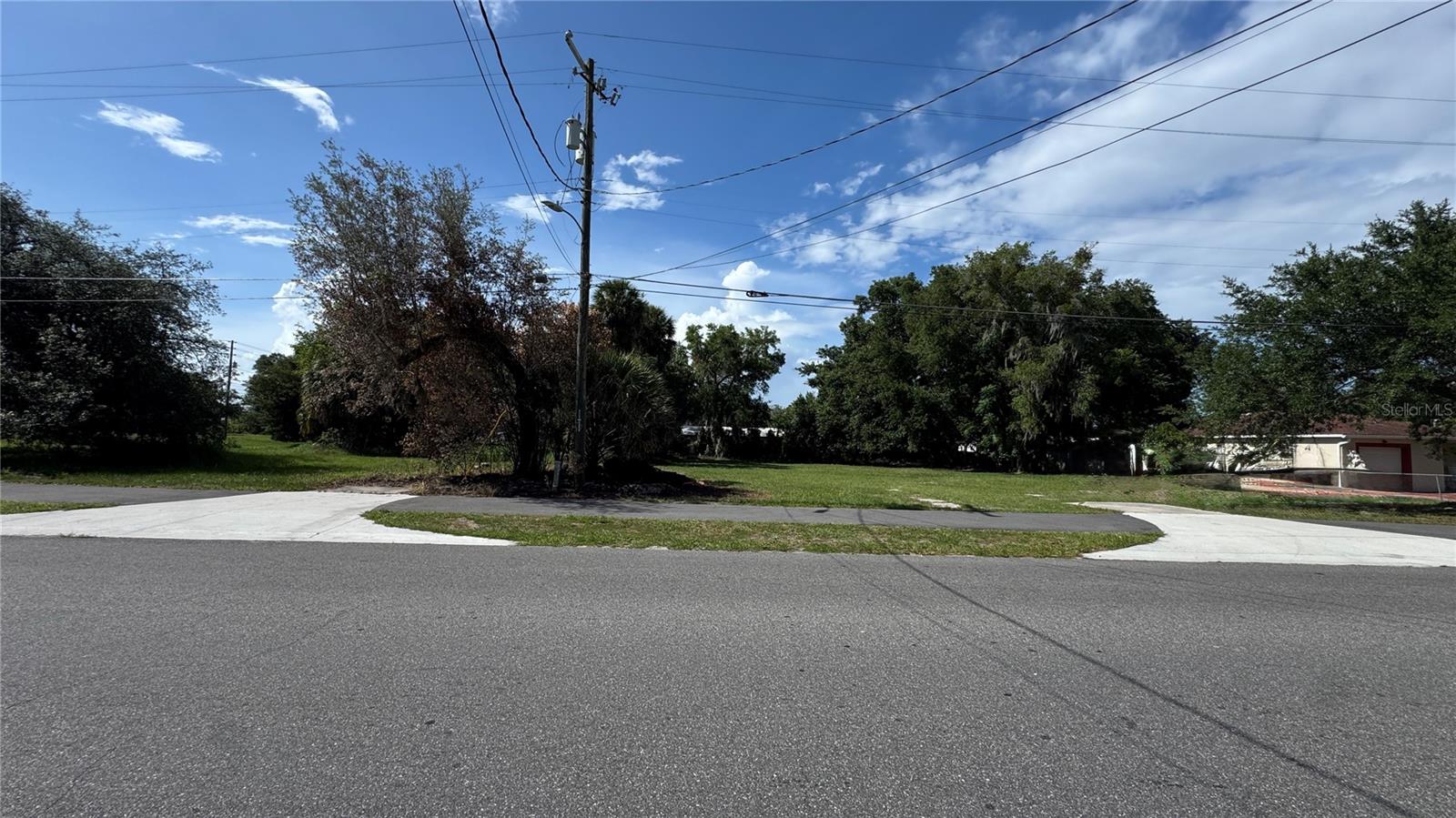 41 E Michael Gladden Blvd Property Photo 8