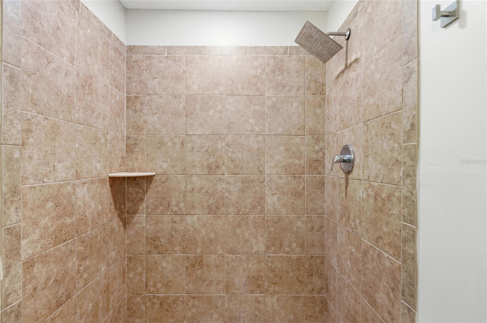 108 Westwind Ct Property Photo 22