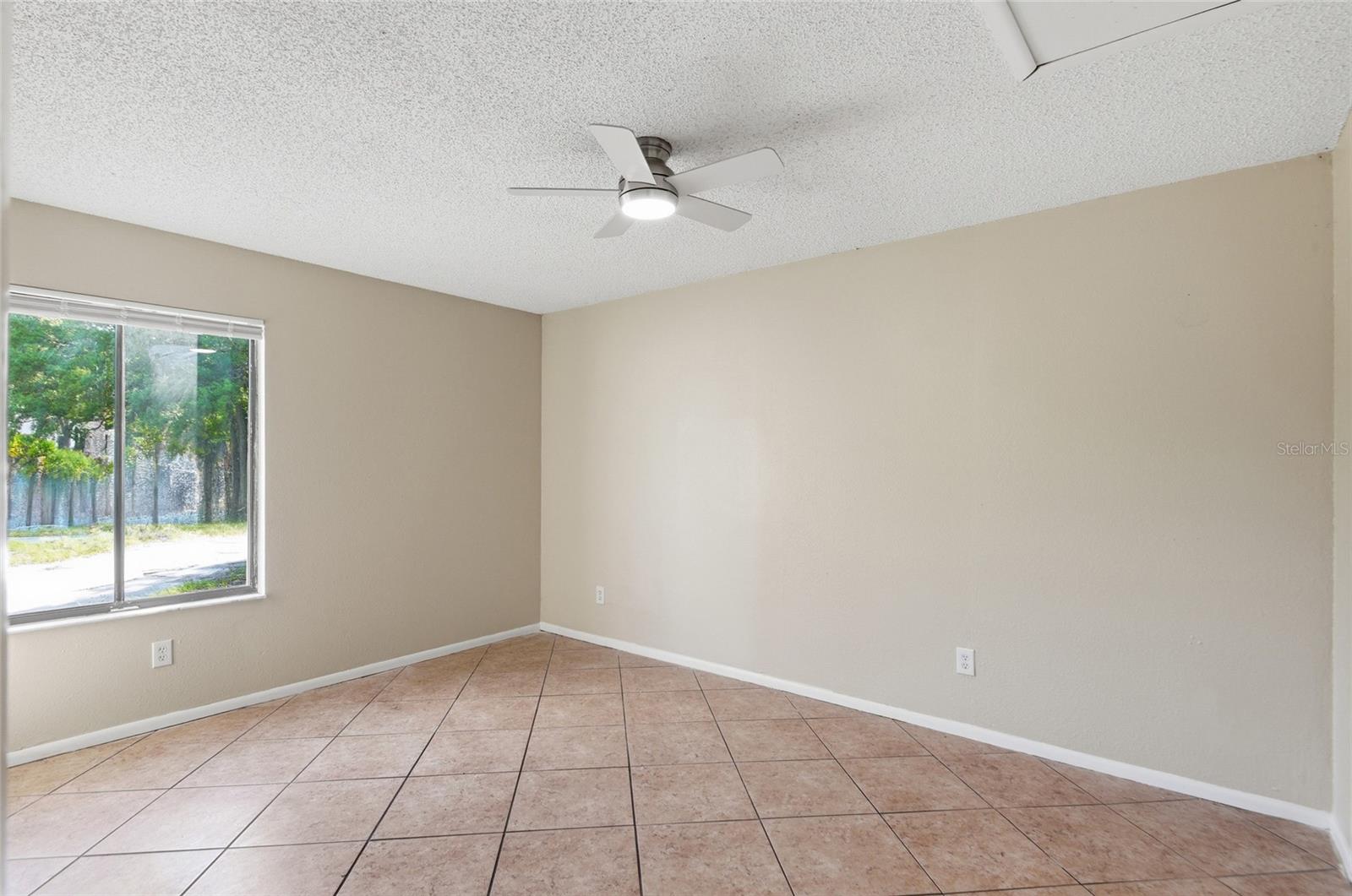 108 Westwind Ct Property Photo 26