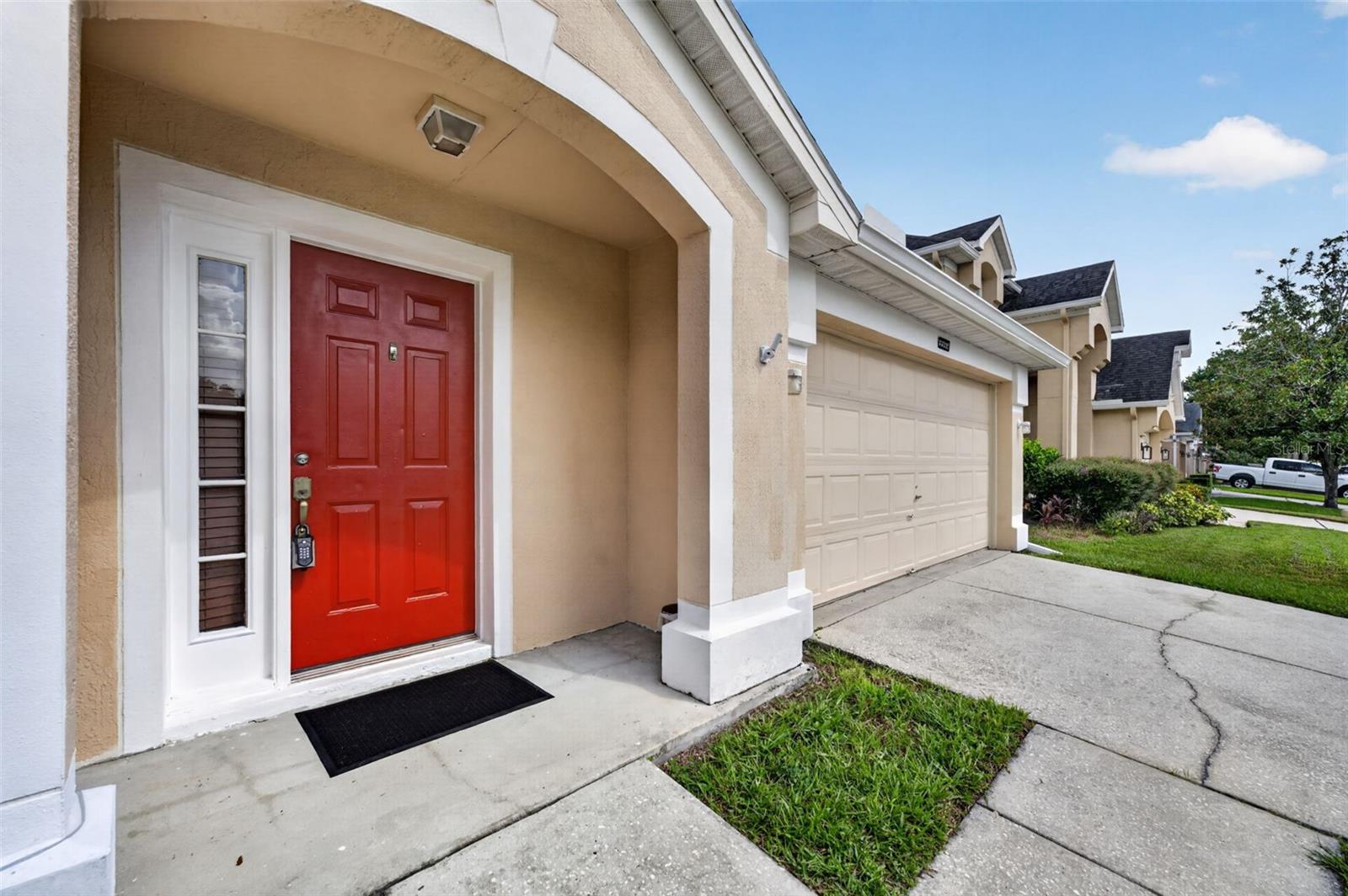 3597 Moss Pointe Pl Property Photo 2