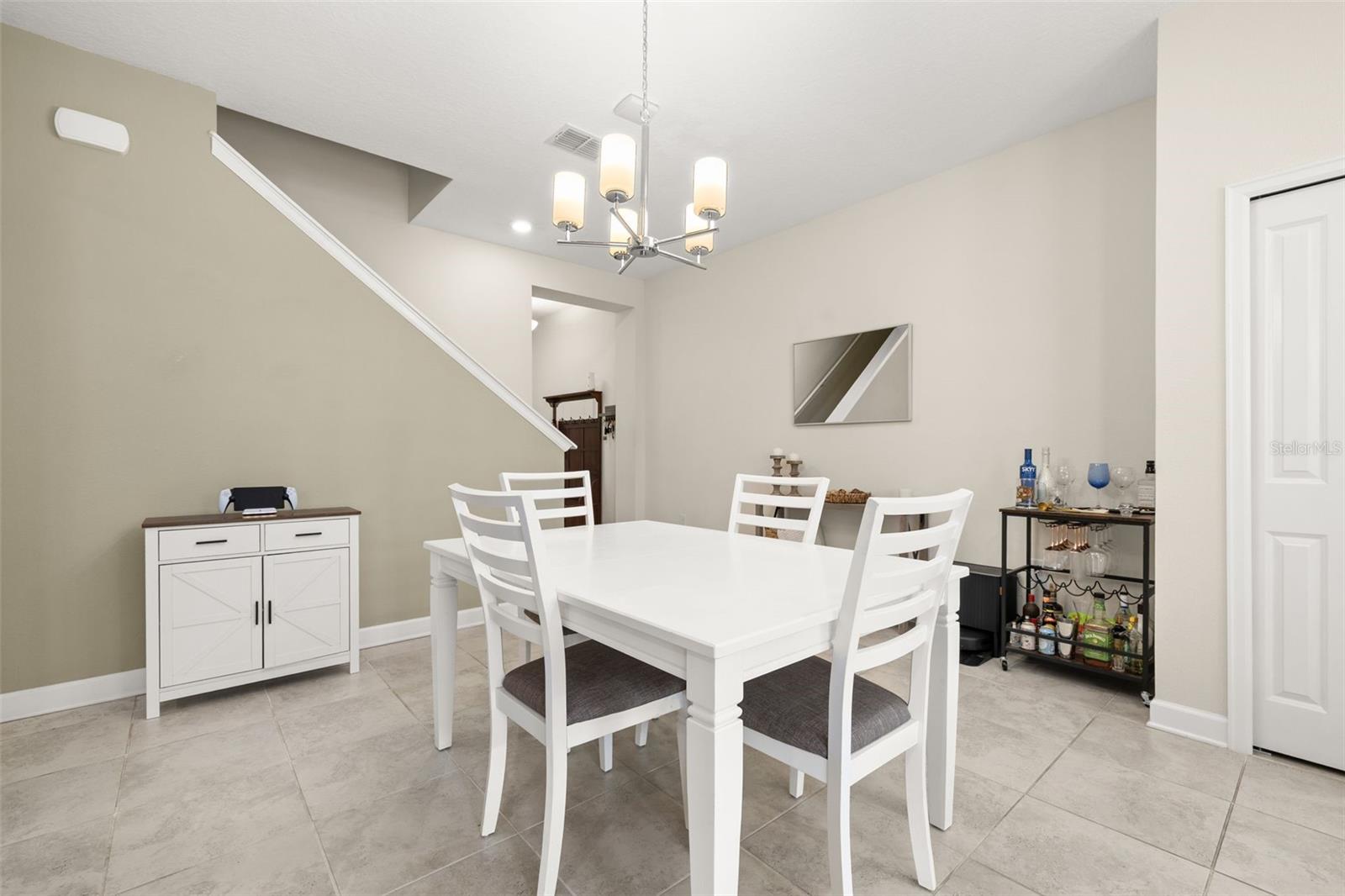 2905 Satire St Property Photo 6