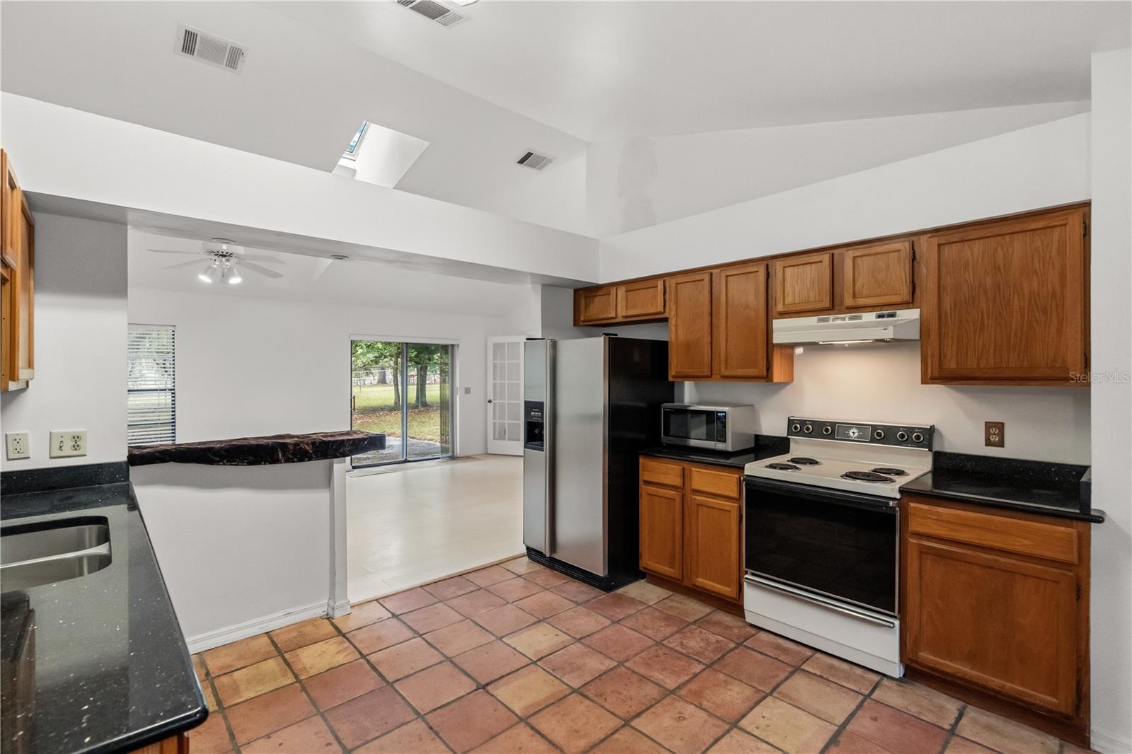16104 Sandhill Rd Property Photo 19