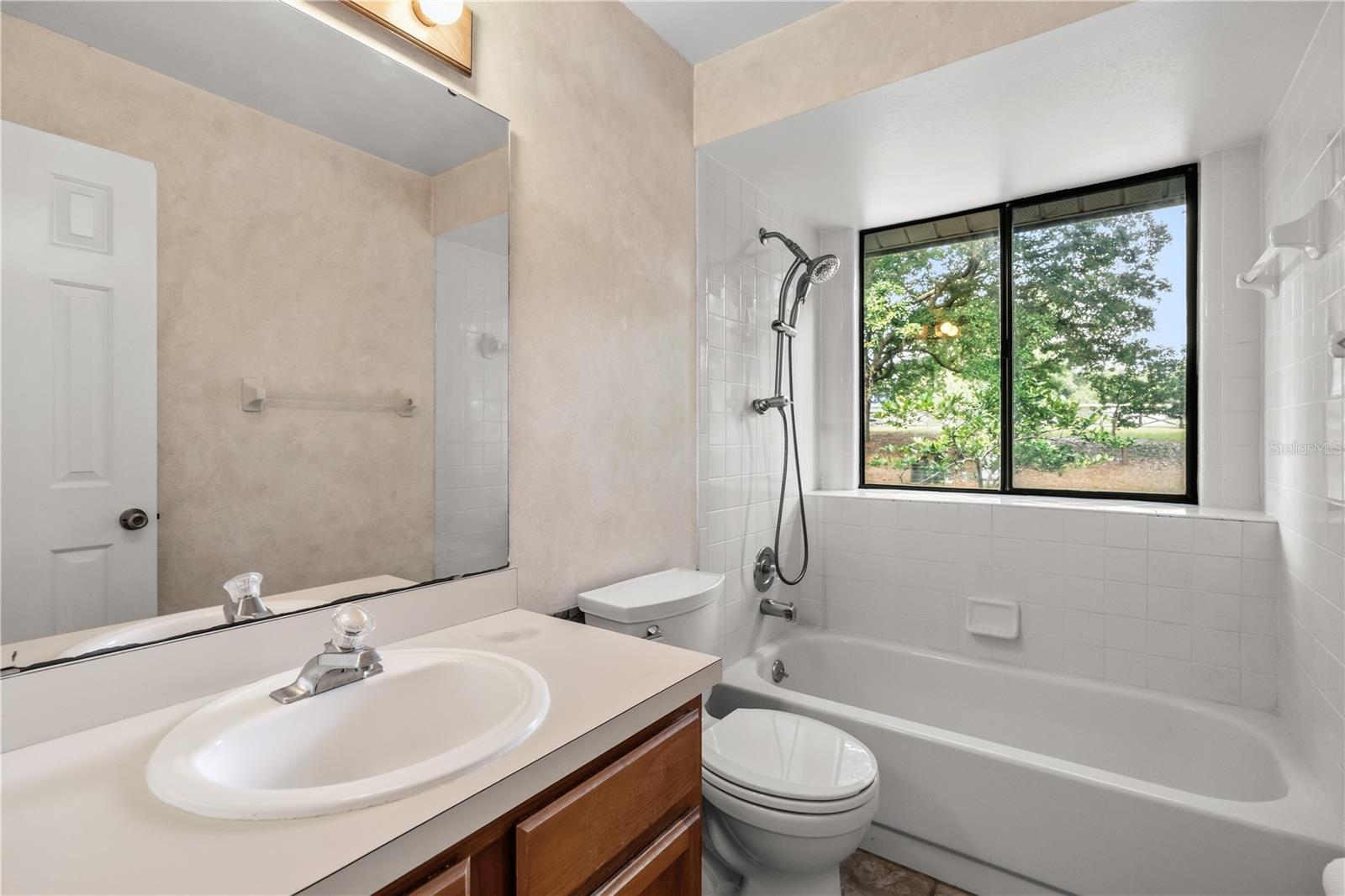 16104 Sandhill Rd Property Photo 29