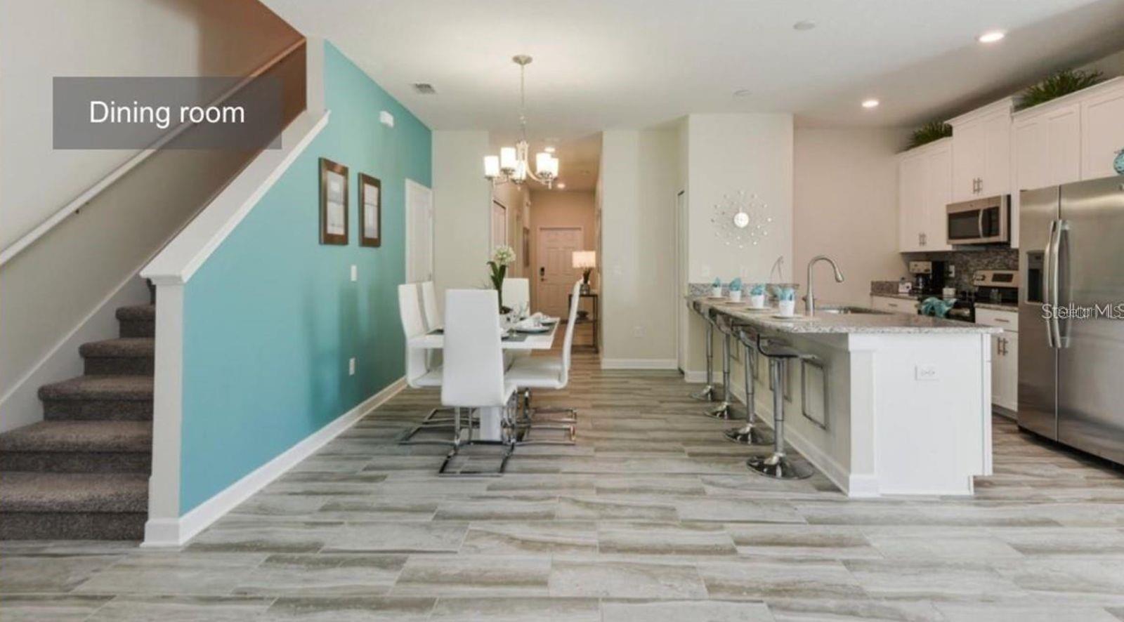 1592 Slice Way Property Photo 6