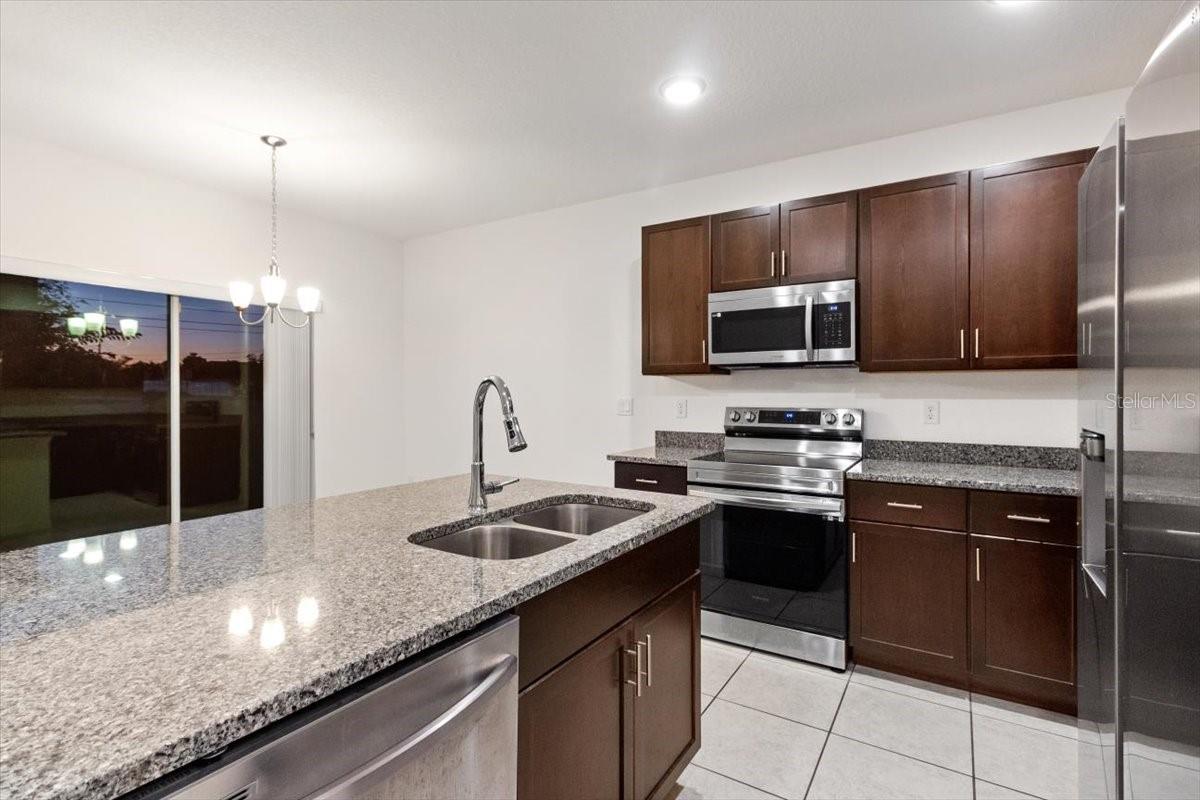 1200 WAHNETA DR Property Photo 1