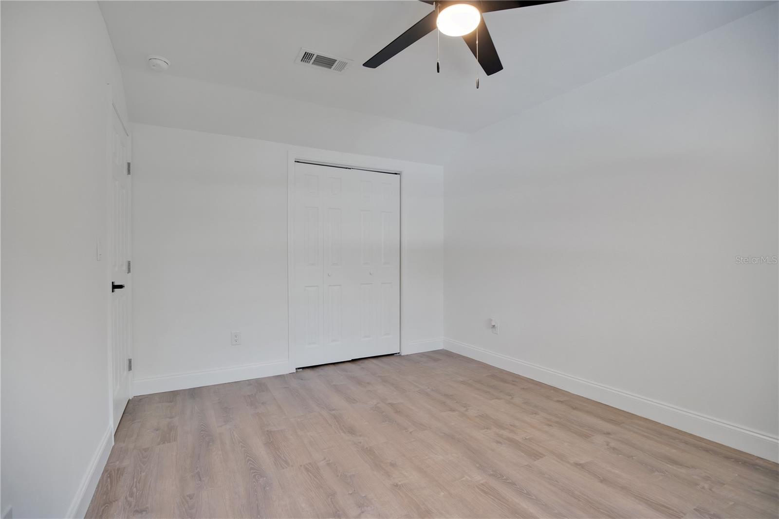 42111 Chinaberry Ct Property Photo 17