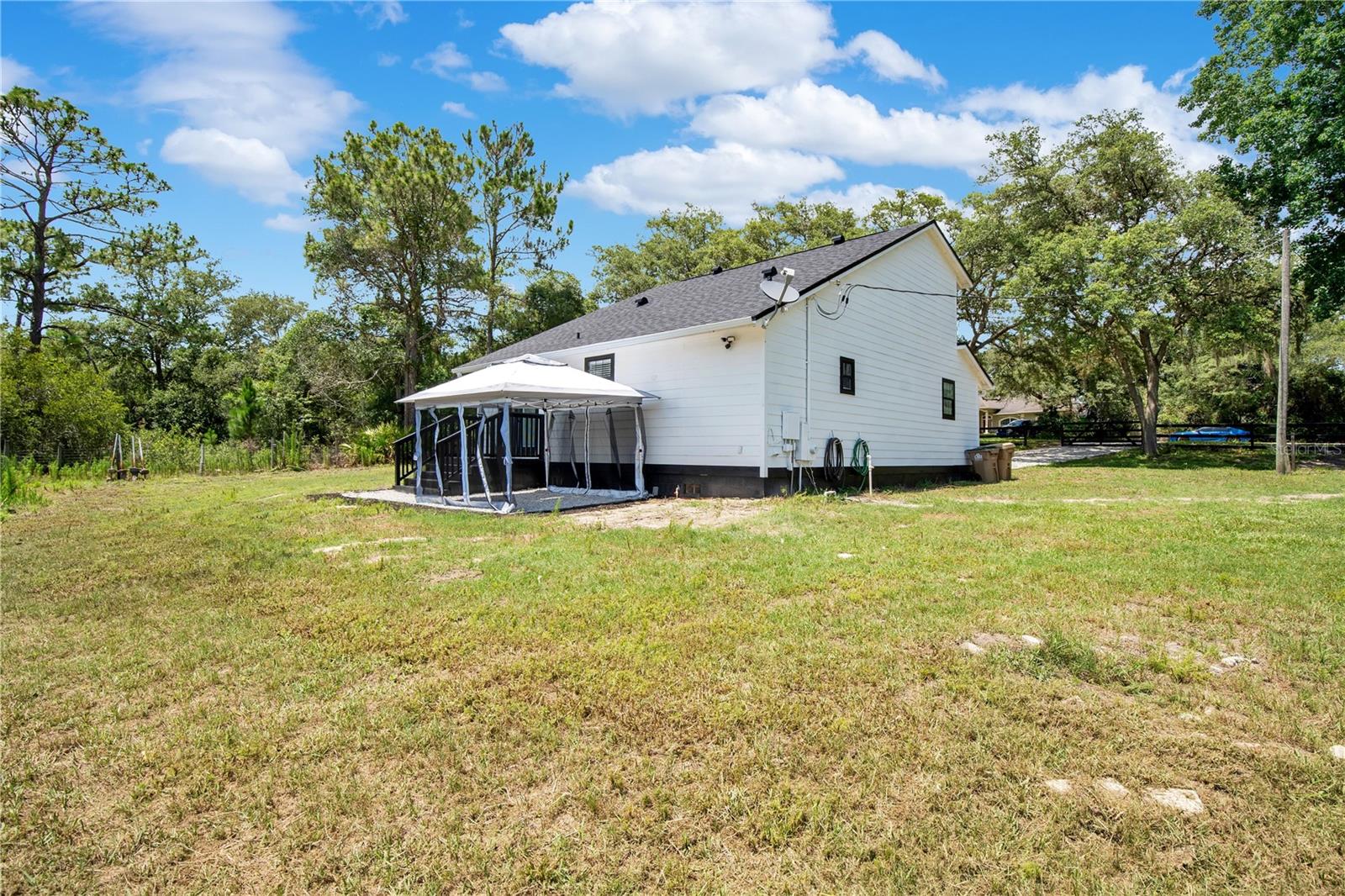 42111 Chinaberry Ct Property Photo 27