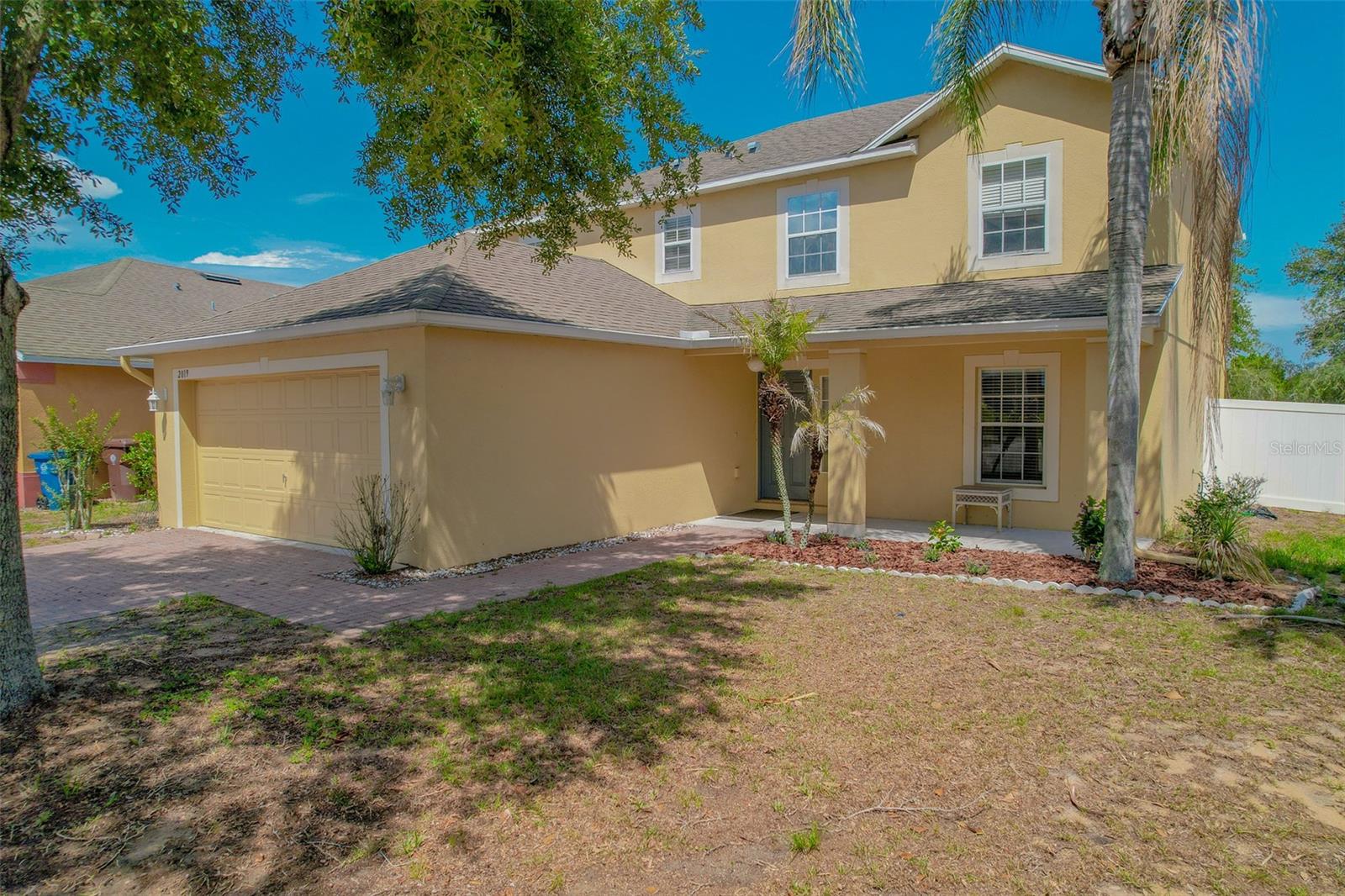 2019 Honeybell Ave Property Photo 1