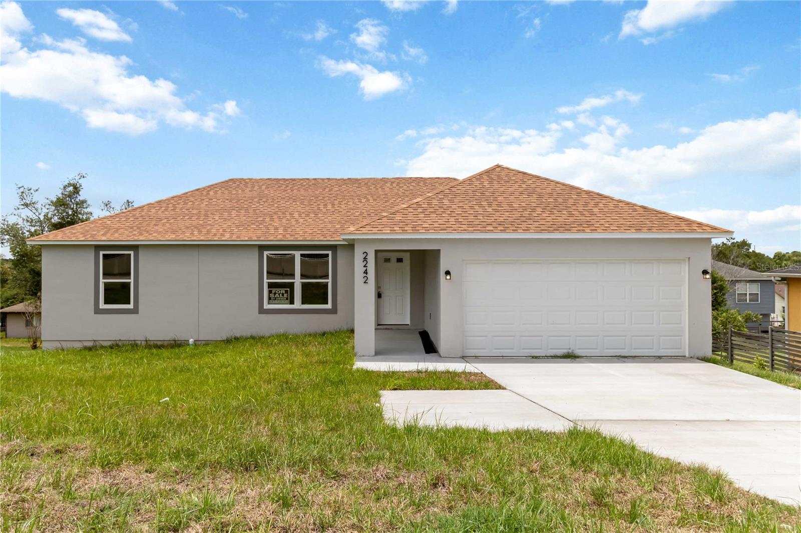 2242 N Normandy Blvd Property Photo 1