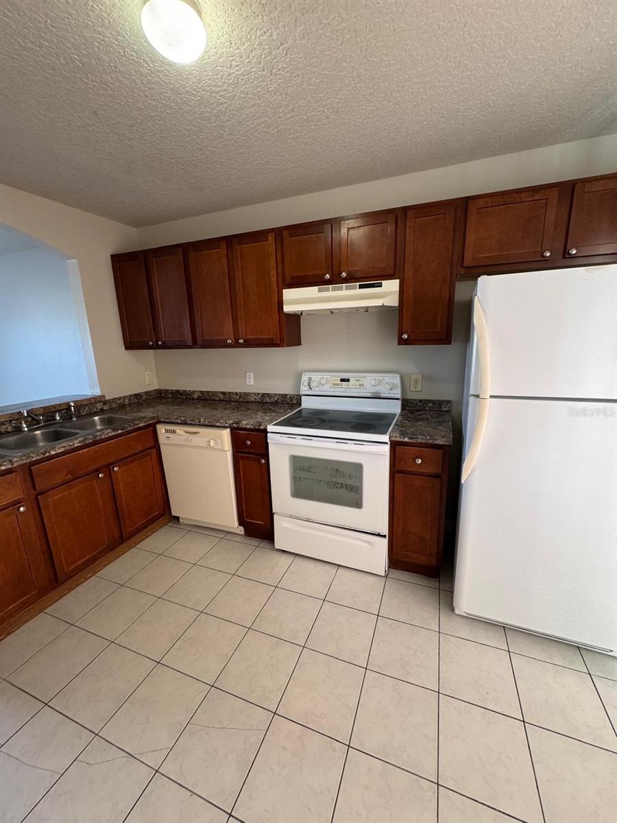 1830 2nd St Nw #a Property Photo 6
