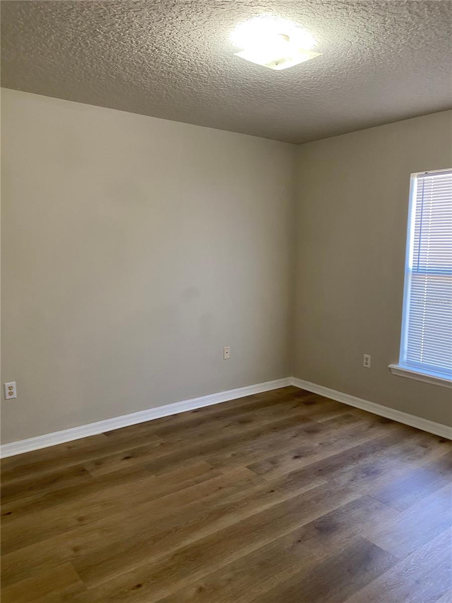 1830 2nd St Nw #b Property Photo 11