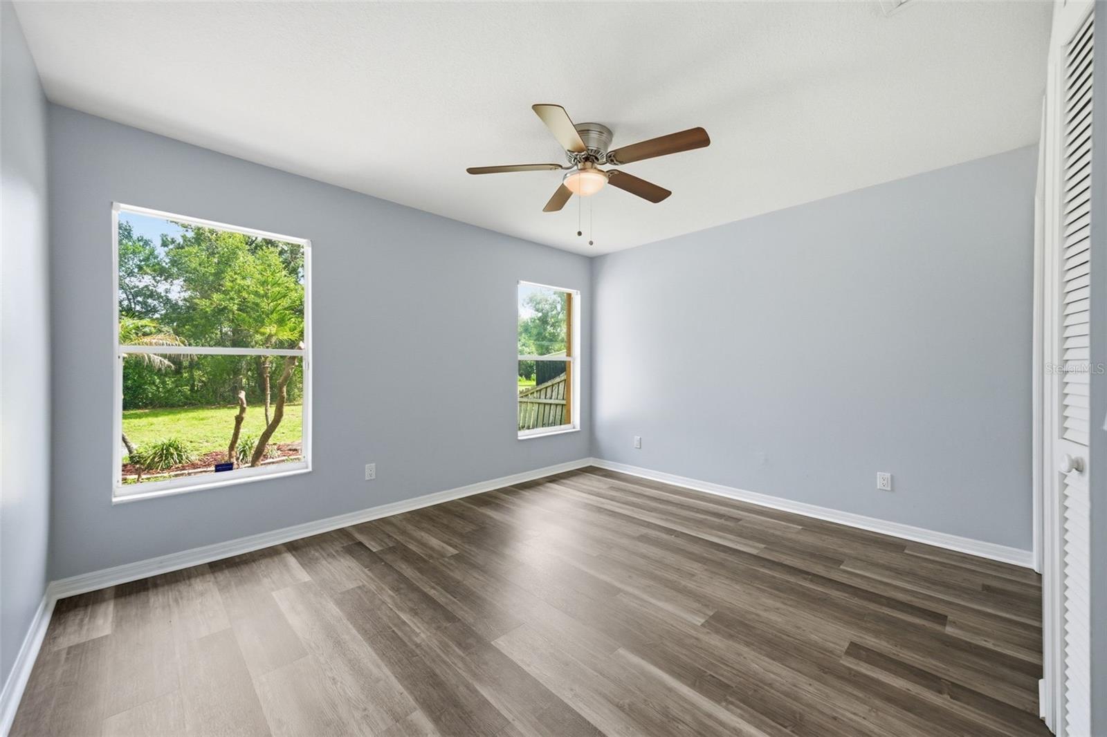 504 Stratfield Dr Property Photo 32