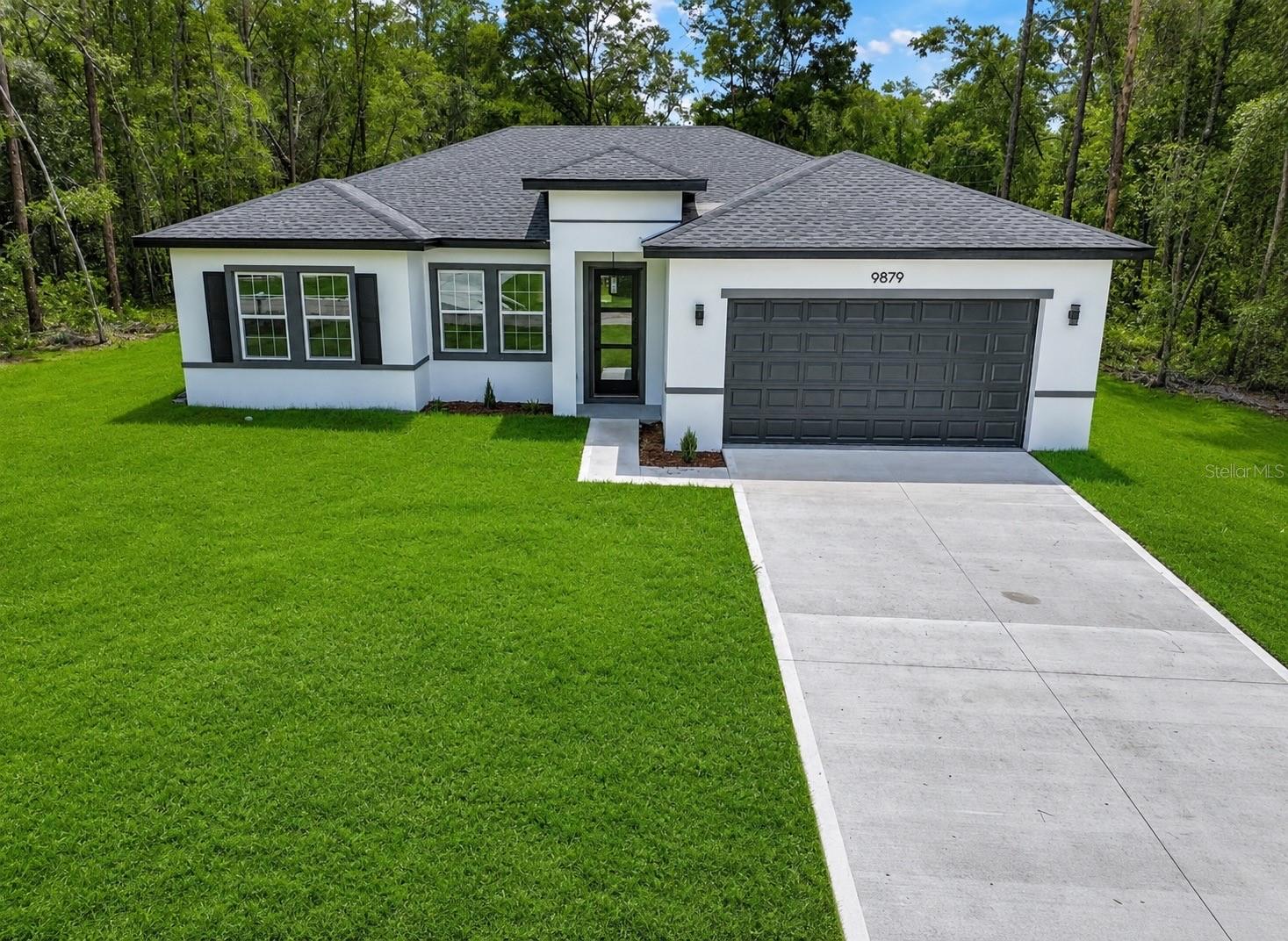 9879 N Caravel Ter Property Photo 1