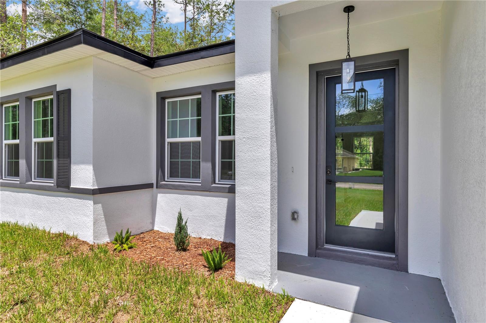 9879 N Caravel Ter Property Photo 4