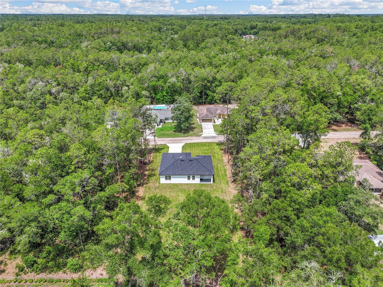 9879 N Caravel Ter Property Photo 8