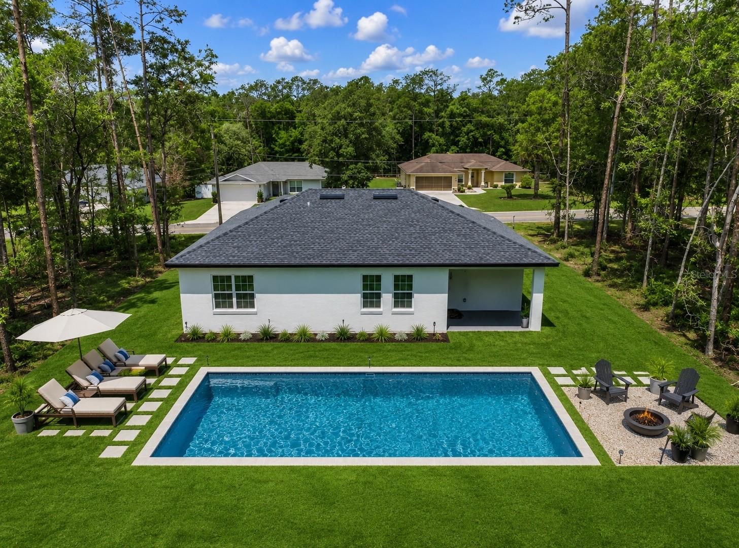 9879 N Caravel Ter Property Photo 39