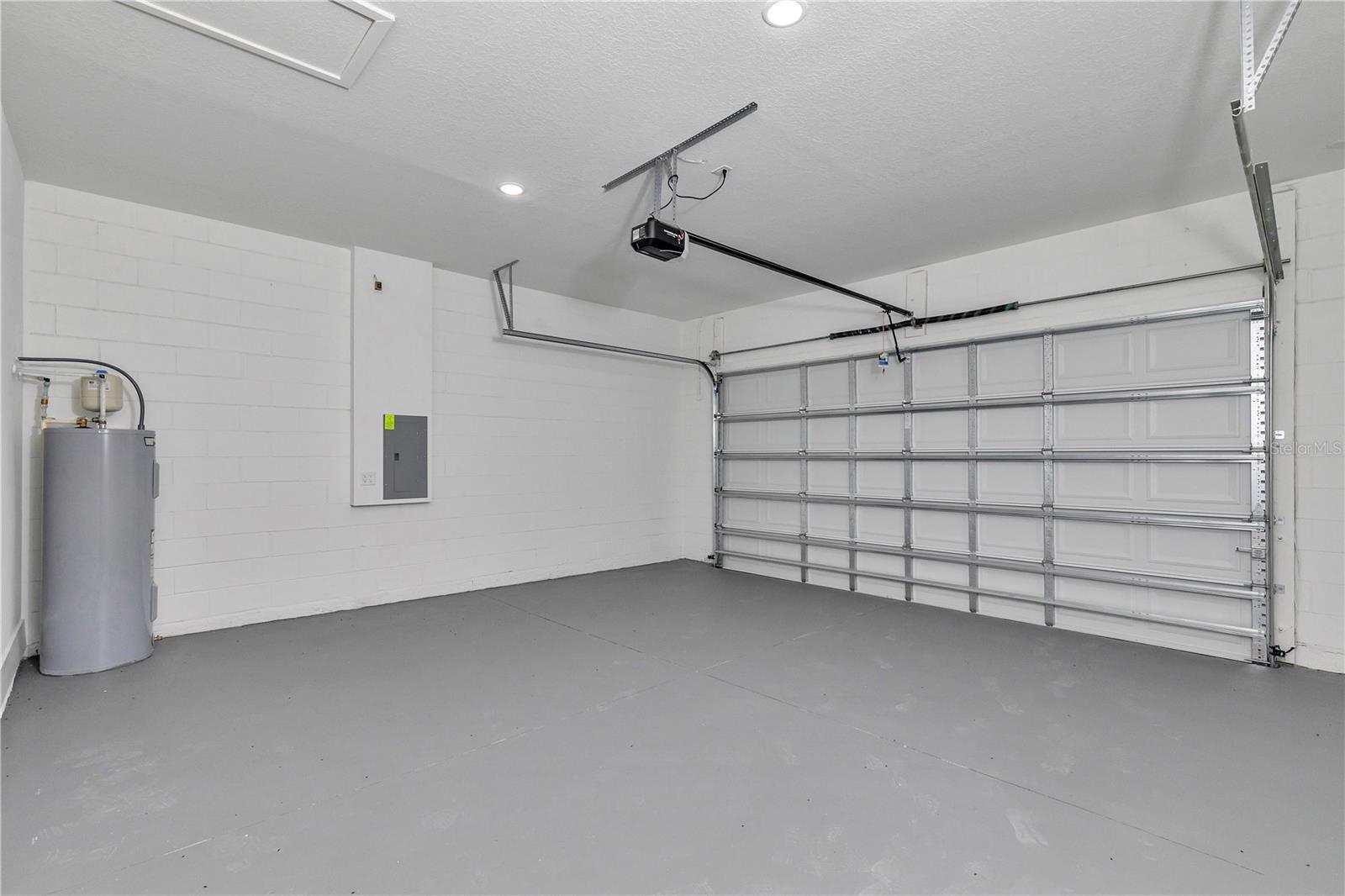 9879 N Caravel Ter Property Photo 42